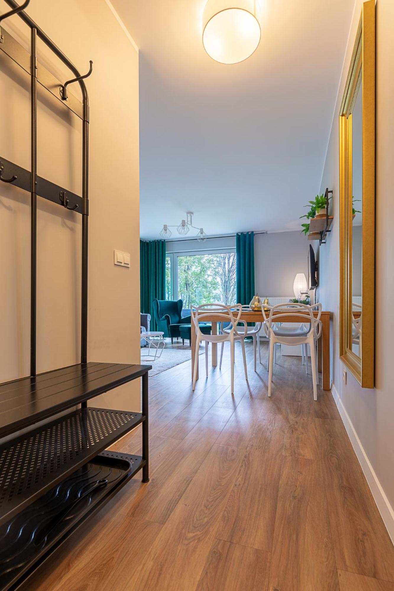 Rentplanet - Apartamenty Izerska 스클라르스카포렘바 외부 사진